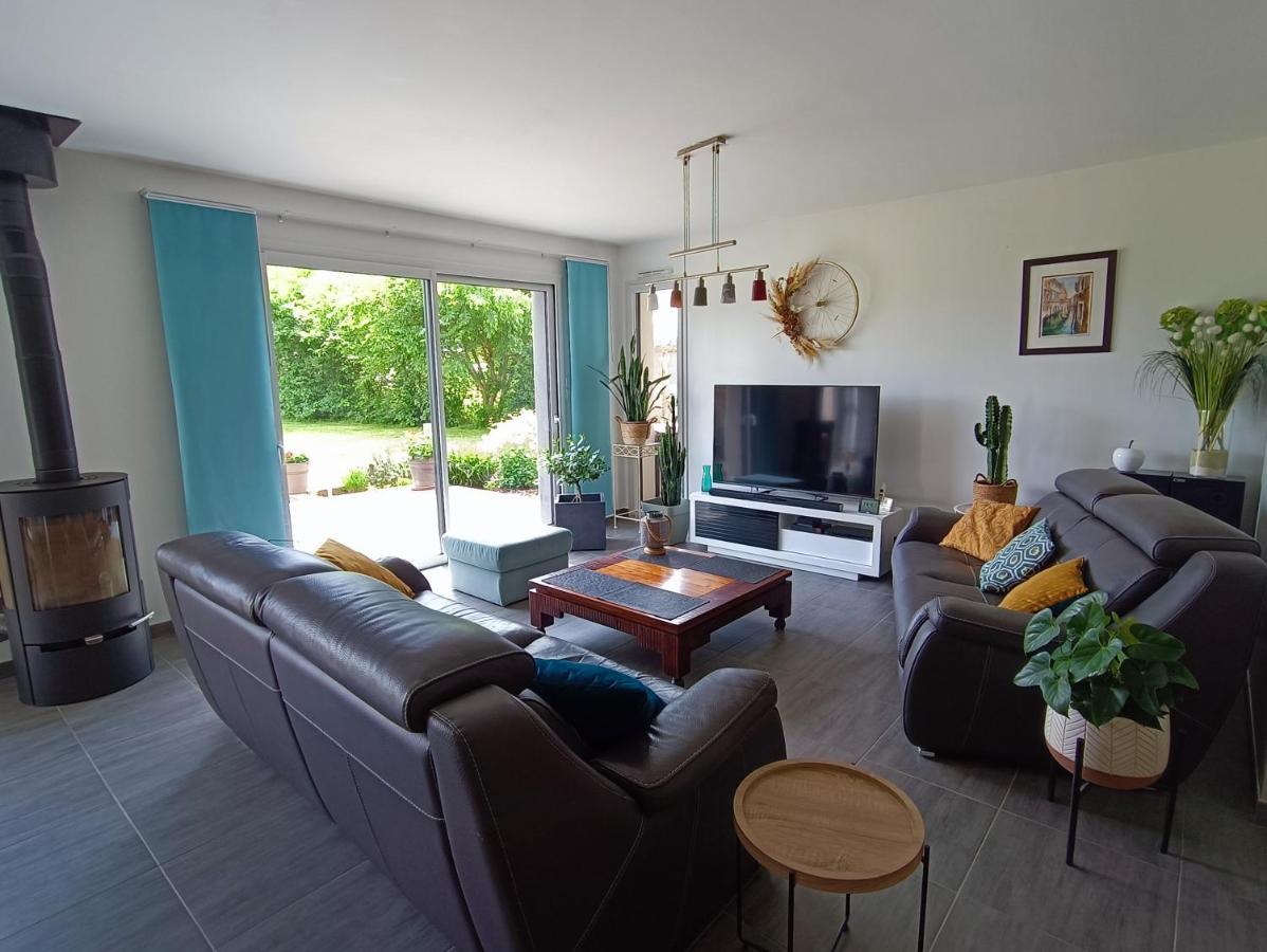 B&B Marianne-Jacky Lemans Montbizot Экстерьер фото